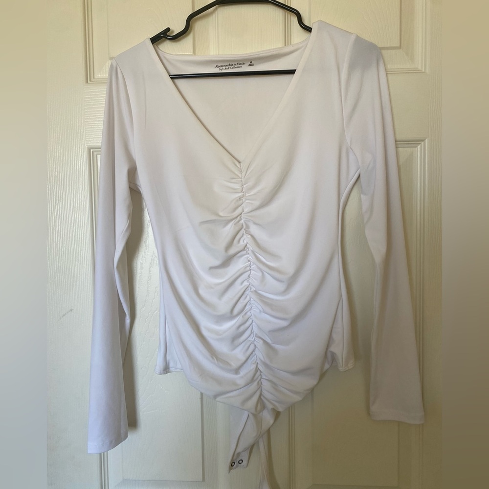 Abercrombie V neck long sleeve shirt